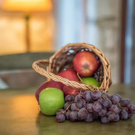 Myrties Stone - Arekia * Vasilikí