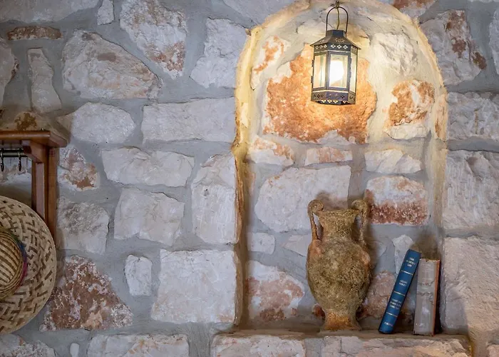 Myrties Stone - Arekia Vasilikí